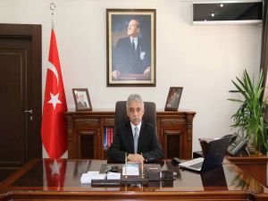 Hakkari Valisi: "9 Asker Şehid, 30 Yaralı var"