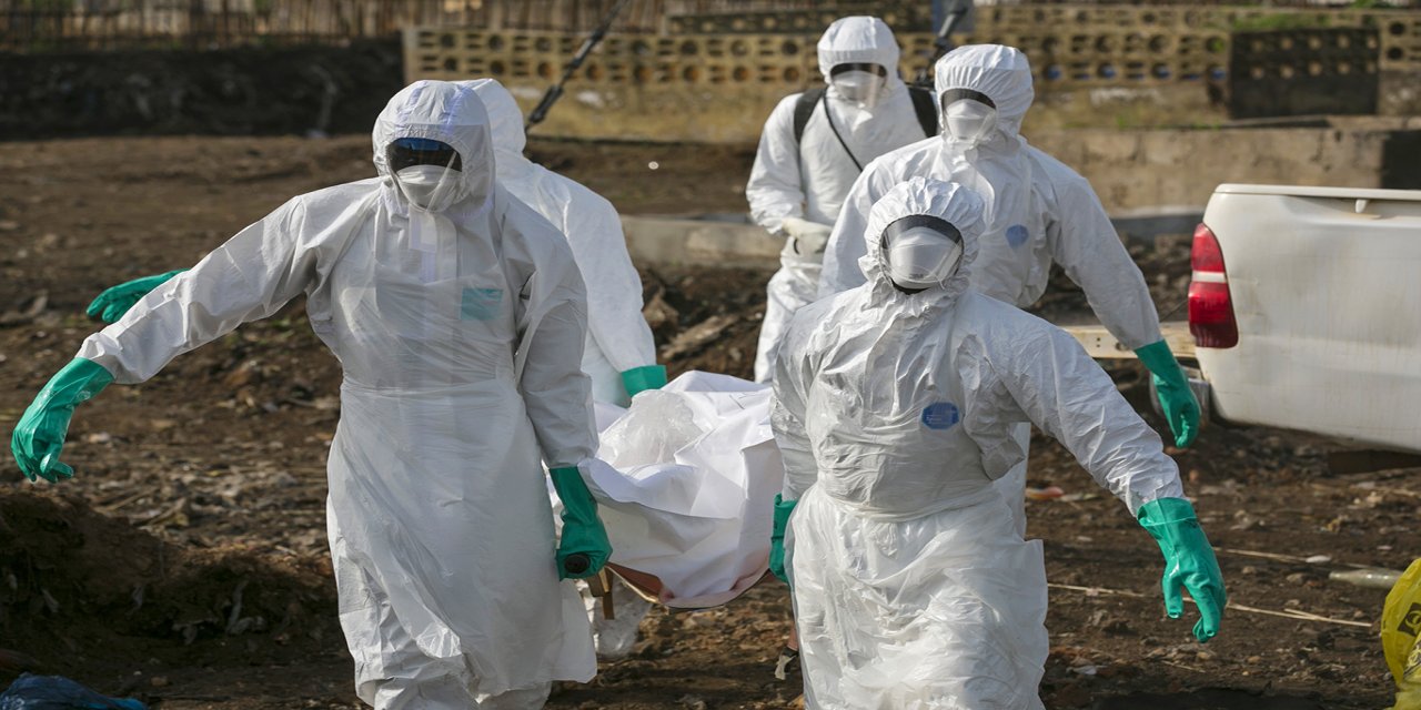 Afrika'da Ebola kararı: Sınırların açık kalması ve iş birliğinin artırılmasında uzlaşma sağlandı