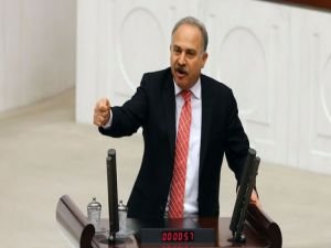 Başkanlık sistemi tartışmalarına ilk tepki CHP'den