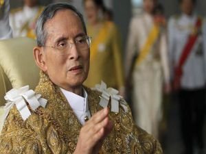 Tayland Kralı Bhumibol hayatını kaybetti