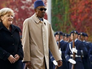 Merkel: AB Komisyonu Nijerya ile göç ortaklığı için görüşmek istiyor