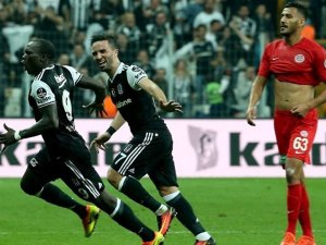 Vodafone Arena'da Kartal şov