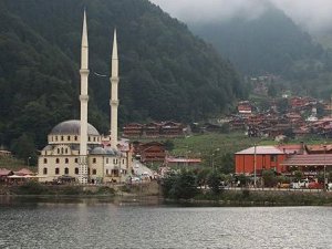 Uzungöl temizlik işlemi, yıl sonuna kadar tamamlanacak