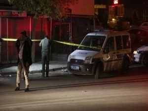 Ankara'da polise saldırı!