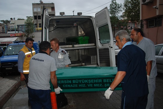 Kaza geçiren motosikletin sürücüsü hayatını kaybetti