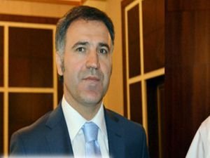 Eski HSYK sekreteri sahte kimlikle yakalandı