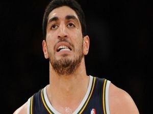 FETÖ'cü Enes Kanter'in Trump şaşkınlığı!