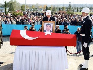 Derik kaymakamı son yolculuğuna uğurlandı