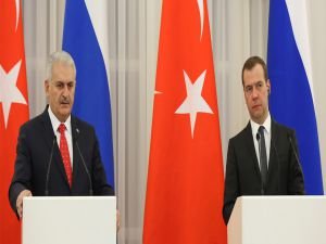 Başbakan Yıldırım ve Medvedev'den ortak basın toplantısı