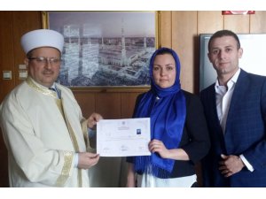Rus kadın İslamı seçti