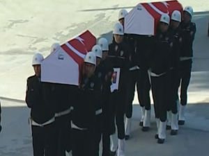 Polisler için İstanbul Emniyetinde tören düzenleniyor