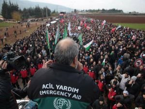 “Halep'e Yol Açın” konvoyu Cilvegözü’ne ulaştı