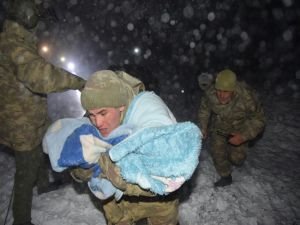 Talihsiz kaza! Çocuk süt kazanına düştü!