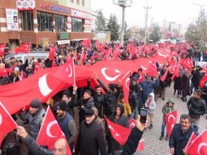 Midyat'ta PKK protesto edildi