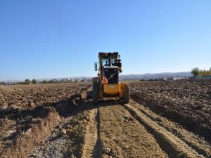 İkiztepe Mahallesinde yol açma çalışmaları