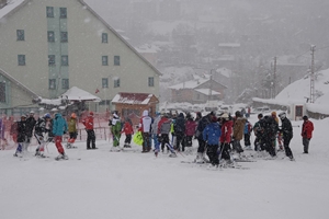 Bitlis’te ‘Alp Disiplini İl Birinciliği’ kayak yarışları yapıldı