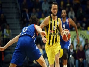 Fener, Efes'i geçti