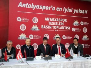 Antalya Büyükşehir Antalyaspor Tesisleri’ni Antalyaspor’a devretti