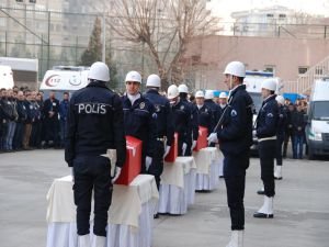 Diyarbakır'da polisler için tören