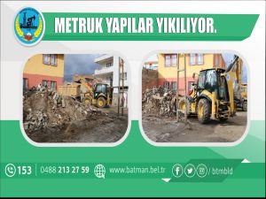 Seyitler’deki metruk yapı yıkıldı