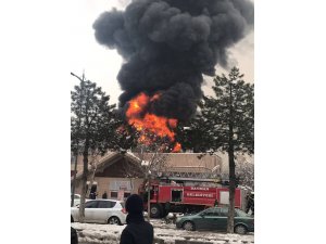 Batman'da Yılmaz Güney Sineması yanıyor