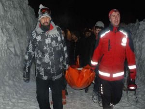 Saatlerce yürüyerek hastaya ulaştılar