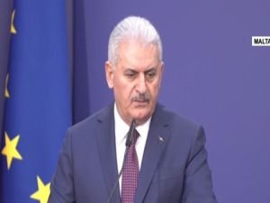 Yıldırım: Türkiye 3 milyon göçmene ev sahipliği yapıyor