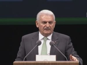 Yıldırım: Hiçbir terör örgütü ile yanyana olamayız