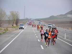 Batman’da Birinci Uluslararası Yarı Maratonu yapıldı