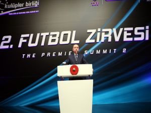 Erdoğan: Futbol Siyasete Benzer