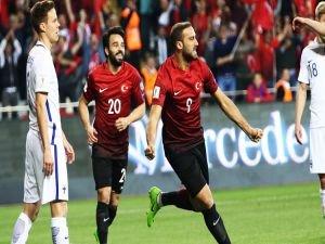 Antalya'da Milli Zafer!