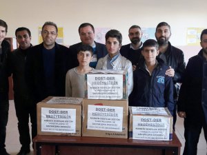 Dost-Der’in kitap bağışları sürüyor