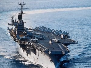 ABD, Suriye'de hava üssünü vurdu