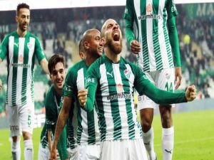 Bursaspor, Karabük'ü farklı geçti!