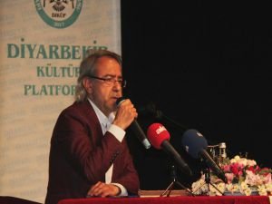 Kürt edebiyatı ve tarihi müfredatta yer almalı