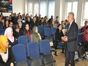 Batman'da ‘Danışman Öğretmenler Eğitim Semineri’ devam ediyor