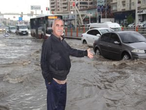 Altyapı yetersizliği Diyarbakır’da hayatı felç etti