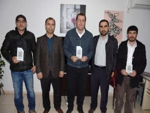 Siyer Sınavı'na destek veren gazetecilere plaket verildi