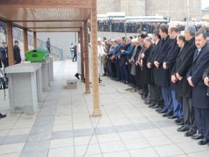 Kırkıncı Hoca defnedildi