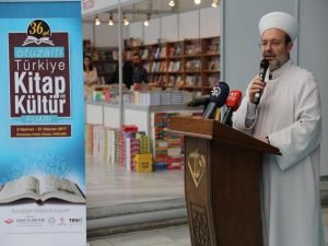 Görmez: Çocuğun camideki sesi Allah'ın nimetidir