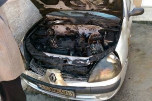 Kundaklanan araç kullanılmaz hale geldi