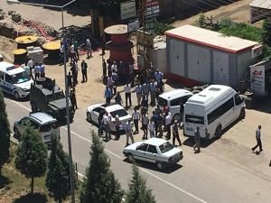 Batman'da silahlı ve bombalı araç saldırısı