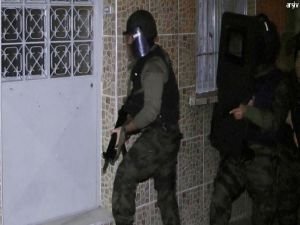 Uyuşturucu operasyonu: 200'den fazla gözaltı