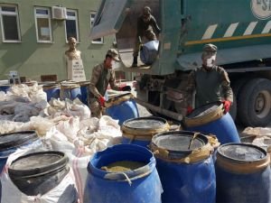 PKK'ya ait bir buçuk ton uyuşturucu ve silah yakalandı