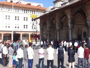 Peygamber sevdalıları Konya'da bayramlaştı