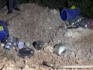 Saldırı hazırlığındaki 8 kişi 146 kilo bomba ile yakalandı