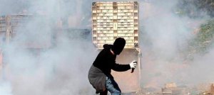 Molotofa büyük ceza!