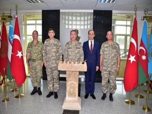 Genelkurmay Başkanı Akar sınır illerinde incelemelerde bulundu