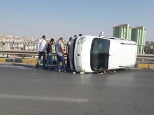 Gaziantep’te kamyonet kazası