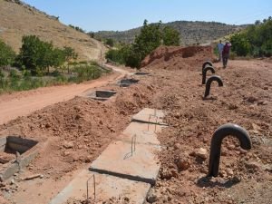 Mağdur edildiğini iddia eden köylü yetkililerden destek bekliyor